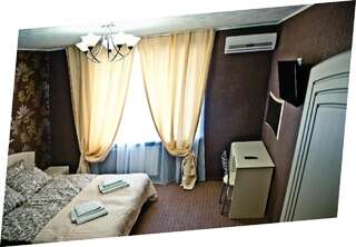 Отель Hotel Lime Киев Двухместный номер с 2 отдельными кроватями и ванной комнатой-2